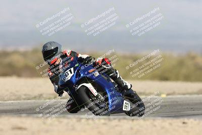 media/Dec-07-2025-CVMA (Sun) [[3e7d2de5dc]]/Race 8-Middleweight Shootout/